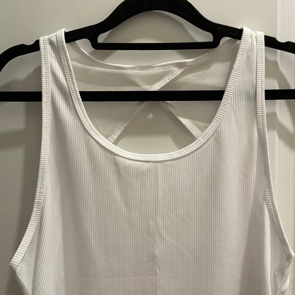 NWT Spalding Rib Tank Top Wht M - Picture 4 of 6